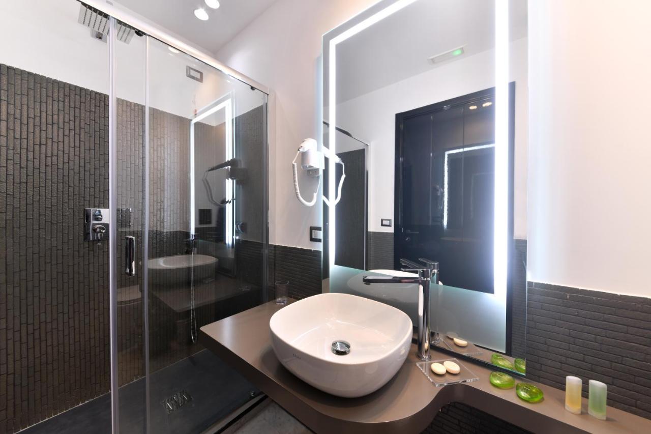 Hotel Domus 42 Neapol Zewnętrze zdjęcie