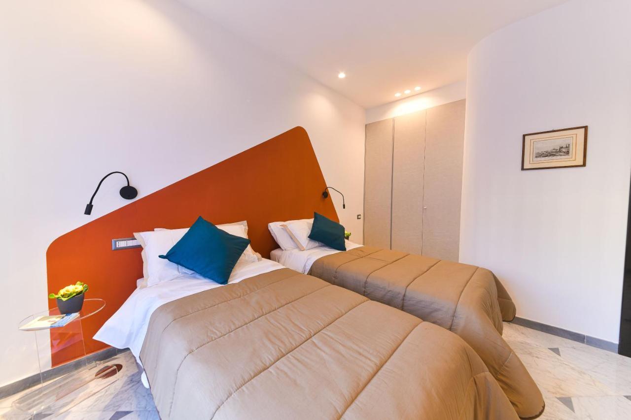 Hotel Domus 42 Neapol Zewnętrze zdjęcie